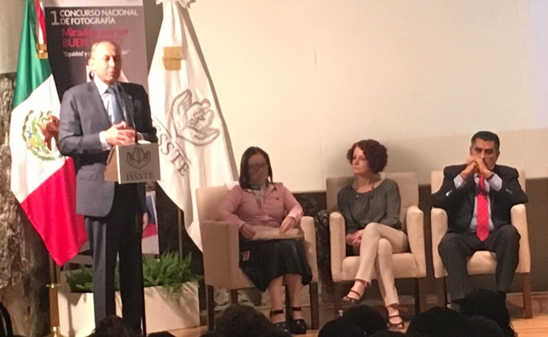 El director general del ISSSTE, José Reyes Baeza, emitió la convocatoria a través de las 35 delegaciones del instituto en todo el país. /Tasneen Hernández Nicolás - EL UNIVERSAL