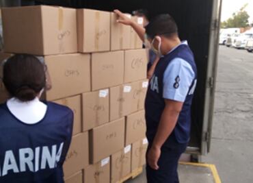 Entrega Semar insumos médicos en hospitales de 14 estados