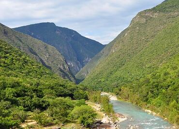 La Unesco beca a un mexicano que investiga la reserva natural de Sierra Gorda