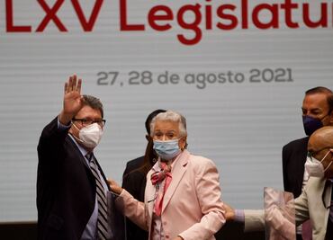 A mano alzada eligen en Morena a Olga Sánchez Cordero como candidata a presidir el Senado