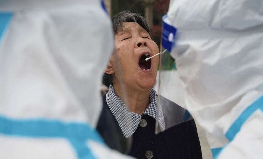 Los residentes del distrito más grande de Pekín se someterán a 3 rondas de test masivos esta semana Foto: Getty Iamges