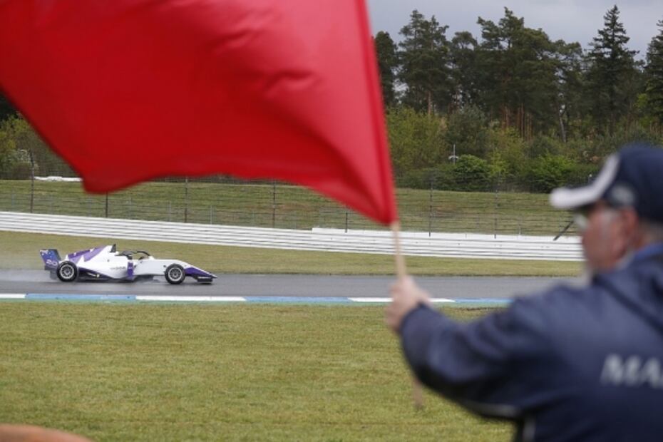 "Fórmula 1 femenil" inicia actividades 