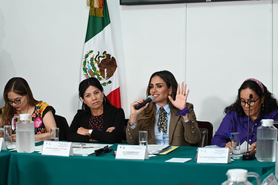 “Las estatuas a las que se refieren asesinos y represores están resguardadas en la alcaldía, no han sido destruidas, no han sido desechadas, están bajo nuestra custodia", sentenció la edil. (Foto: especial)
