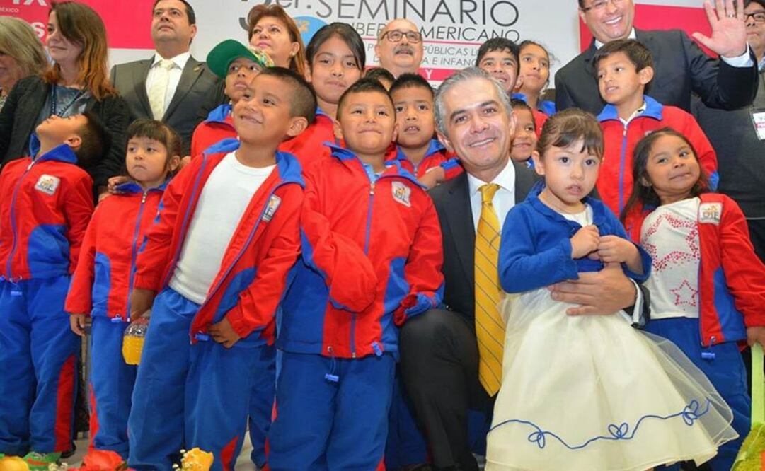 Tomada de  @ManceraMiguelMX 