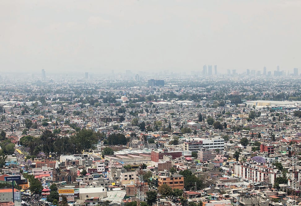 La Secretaría de Medio Ambiente del Distrito Federal dice que la mayor parte de las partículas contaminantes provienen del Estado de México e Hidalgo