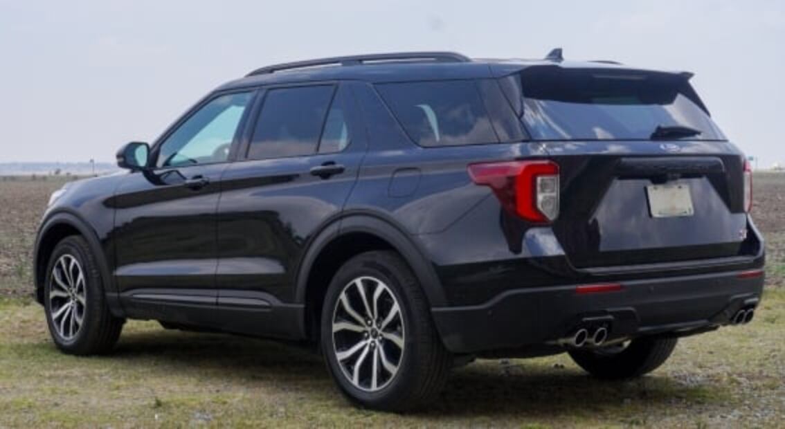 Ford Explorer ST: ¿qué tal se maneja una camioneta de 2 toneladas y 400 caballos de fuerza?