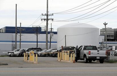 Mexico disappointed at Carrier agreement to keep jobs in U.S.