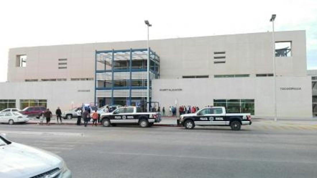 Irrumpen sujetos armados en hospital de BCS; causan tensión
