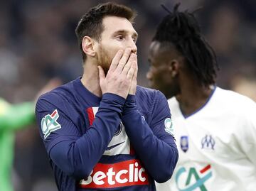 Messi sufre una lesión y está en duda su participación en Champions League contra el Bayern