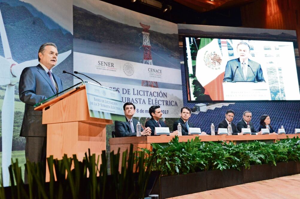 Pedro Joaquín Coldwell, secretario de Energía, encabezó la presentación de las Bases de Licitación de la Tercera Subasta Eléctrica de Largo Plazo (CUARTOSCURO)