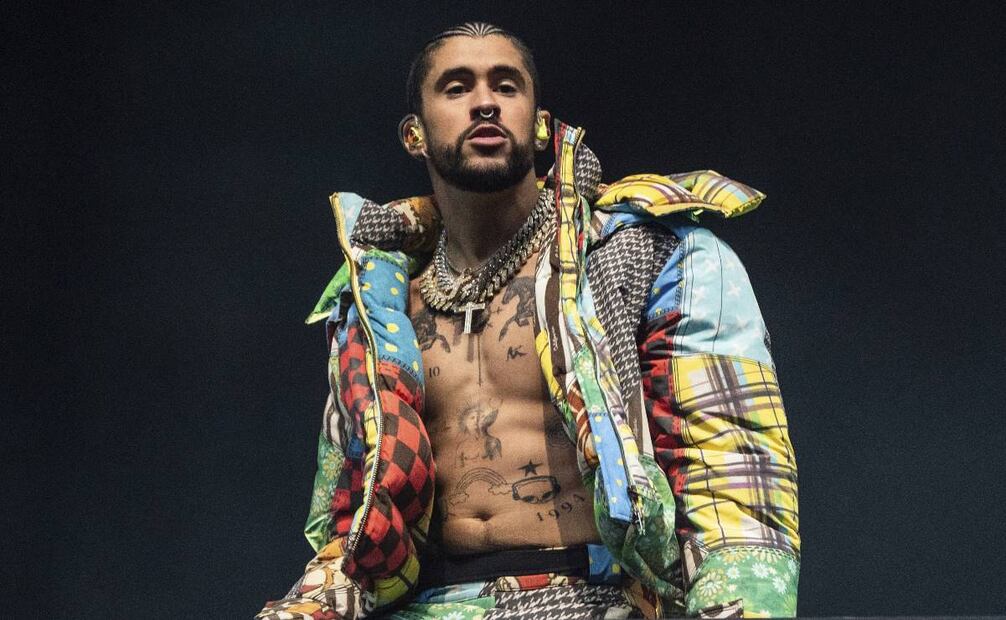 Bad Bunny la está rompiendo en la música regional. Foto: AP.