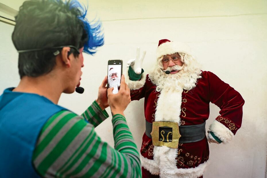 La idea de los videosaludos surgió a raíz de la pandemia de Covid-19 en 2020, pero aún son muy demandados en el país. Foto: Juan Boites