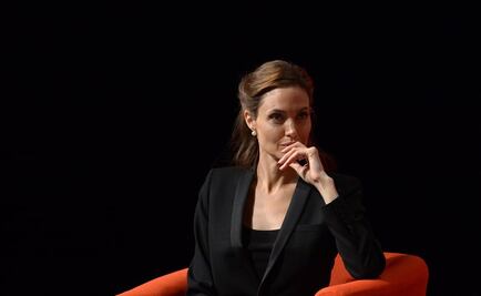 Angelina Jolie imparte su primera clase en la London School of Economics
