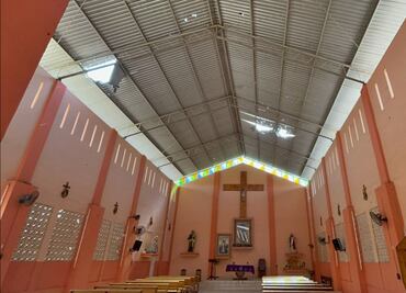 FOTOS: “Ya parece pueblo fantasma”; violencia en Michoacán provoca desplazamiento de localidades