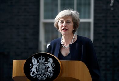 Premier británica pide tiempo antes de abordar 'brexit'