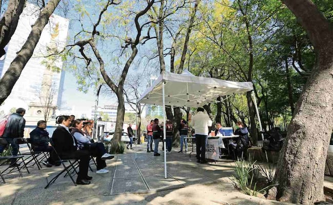 Regularizan lista de sitios para vacunas