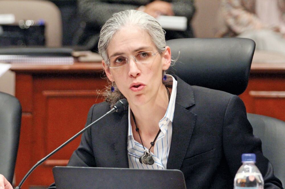 La consejera del INE, Pamela San Martín, plantea que los inconformes podrán presentar una denuncia ante la Fepade (ARCHIVO EL UNIVERSAL)