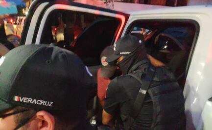 Jorge Winckler arriba a penal de Pacho Viejo en Veracruz; enfrentará cargos por desaparición forzada y secuestro