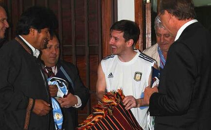 Evo Morales celebra suspensión de sanción a Messi