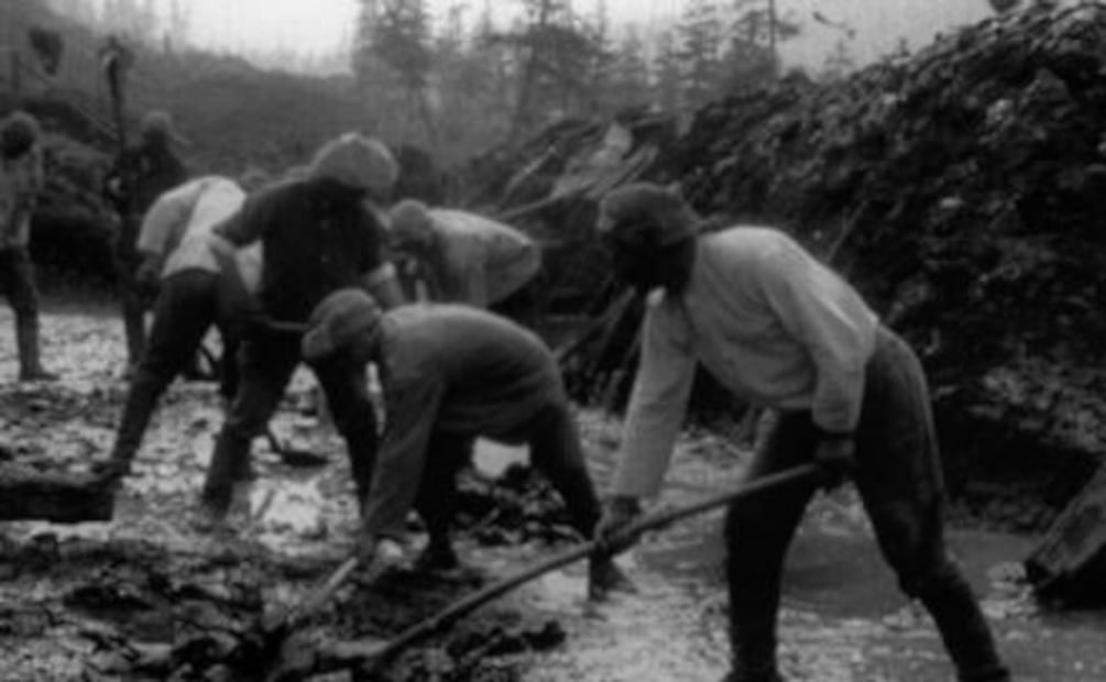 La historia de la Carretera de los Huesos en Rusia