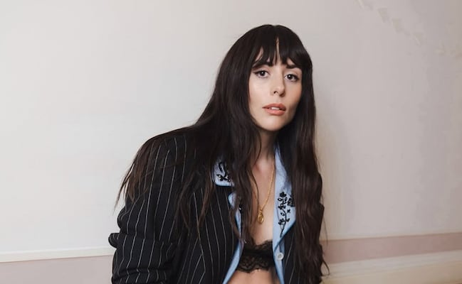 El look con el que Zuria Vega deslumbró en el desfile de D&G