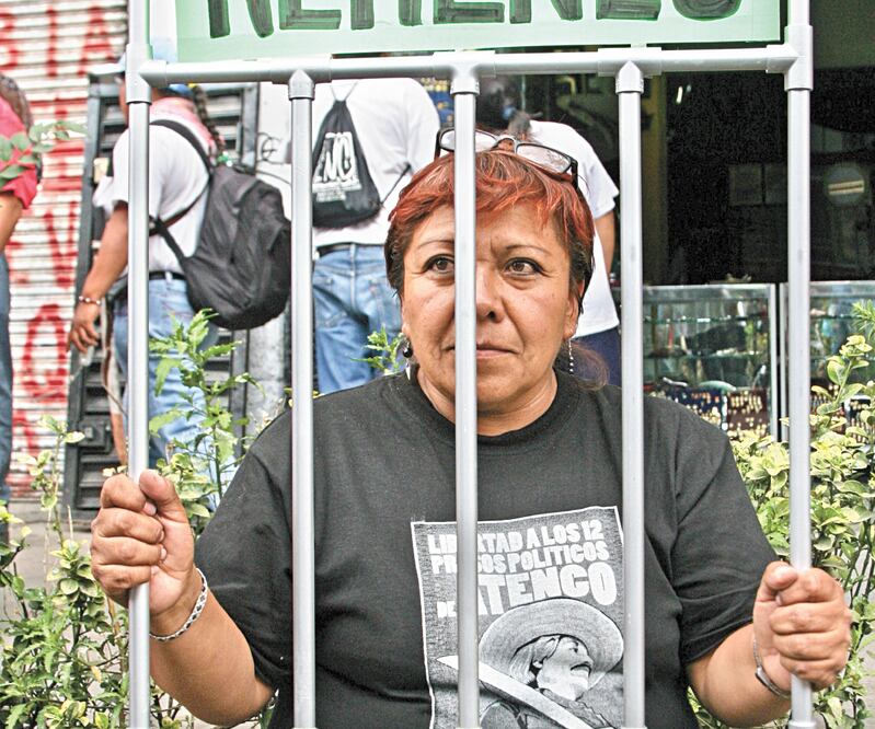 En 2006 un grupo de mujeres fueron atacadas sexualmente por policías del Edomex. Foto: ARCHIVO EL UNIVERSAL