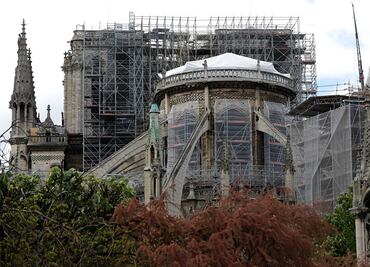 La reconstrucción de Notre Dame, envuelta en polémicas