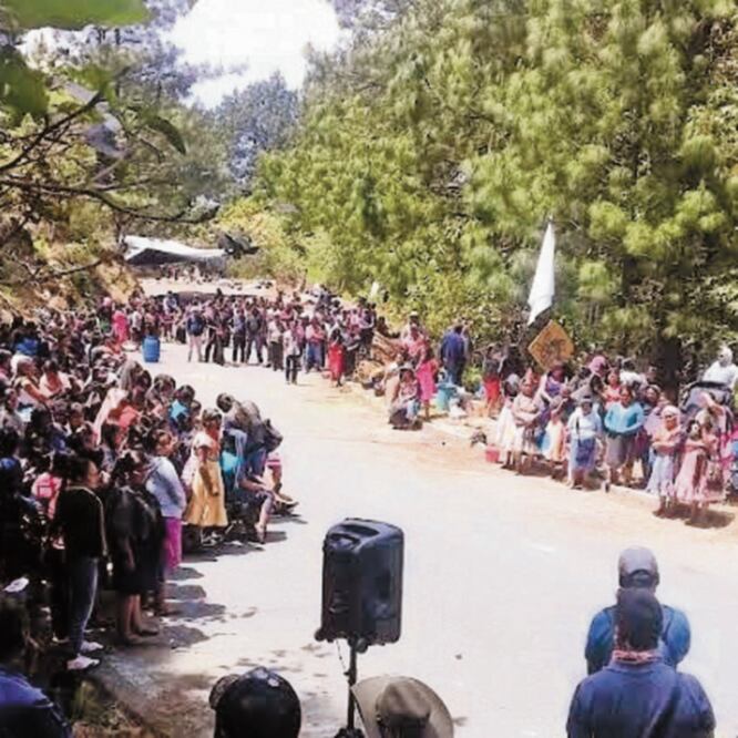 sde febrero pasado pobladores de Santiago Yaitepec y de Santa Catarina Juquila mantienen una disputa territorial. ESPECIAL