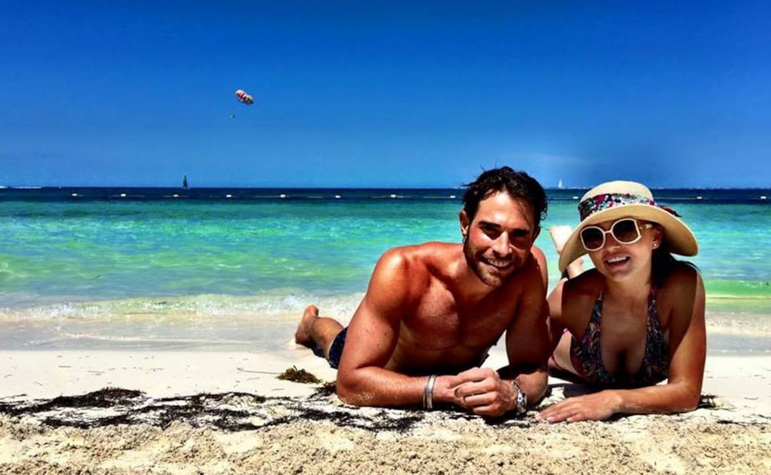 "Estoy en el país en el que nací y si antes me sentía extrajera.. Hoy soy orgullosamente extranjera, me defendí diciendo que no soy de aquí y recibí lo peor...", escribió la pareja de Sebastián Rulli, con quien viajó. FOTO: Facebook/Angelique Boyer.