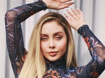 Maya Nazor se corona como la reina de los minivestidos animal prints