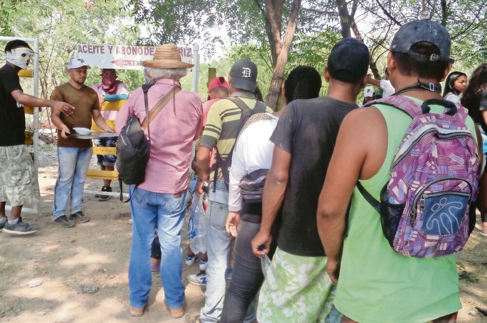 Venezolanos que están en territorio colombiano tras participar en las acciones del sábado temen regresar a su país. (JOSÉ MELENDEZ. EL UNIVERSAL)