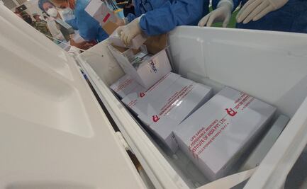 Llegan a Sinaloa más de 20 mil vacunas contra el Covid-19 de AstraZeneca