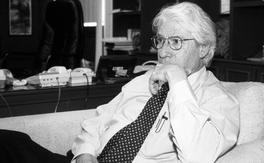 Autor de libros emblemáticos, Alejandro Aura fue recordado como el precursor de los programas sociales. Foto: Archivo EL UNIVERSAL