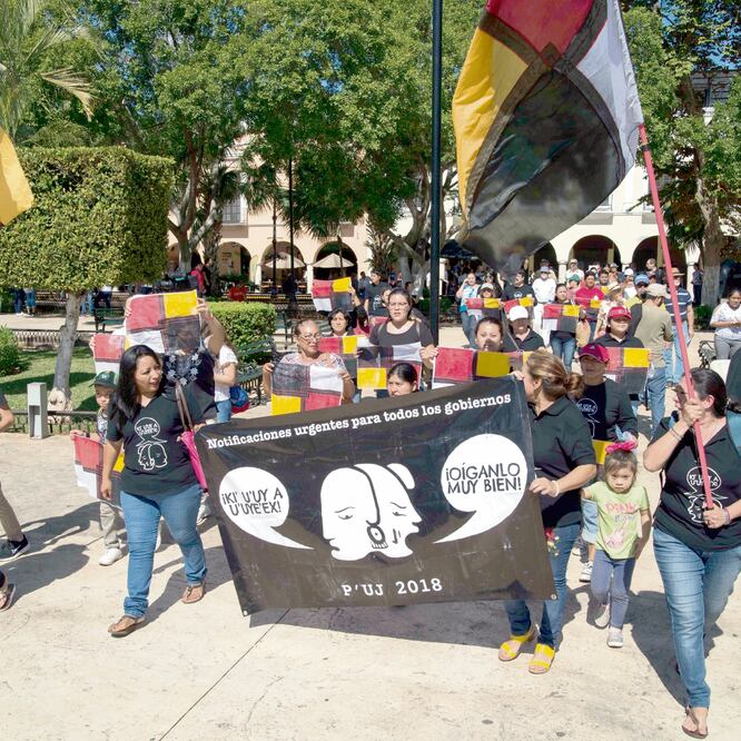 Mensaje. Las organizaciones dijeron que se han violado sus derechos como miembros de pueblos originarios, porque no se les ha tomado en cuenta para los megaproyectos. CUAUHTÉMOC MORENO. EL UNIVERSAL