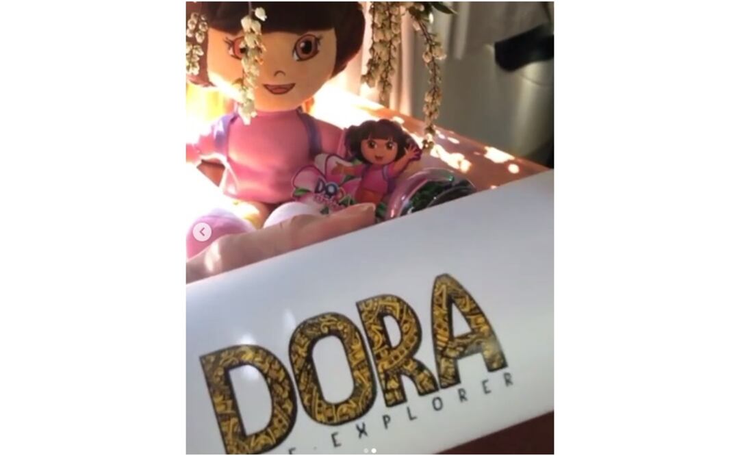 Eva Longoria posa sin maquillaje y viaja a grabar "Dora la exploradora"