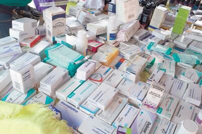 Medicinas en tianguis ‘que ni el Seguro tiene’