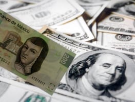 Precio del dólar hoy: Peso se aprecia mientras mercados esperan posible fin de cierre de gobierno en EU