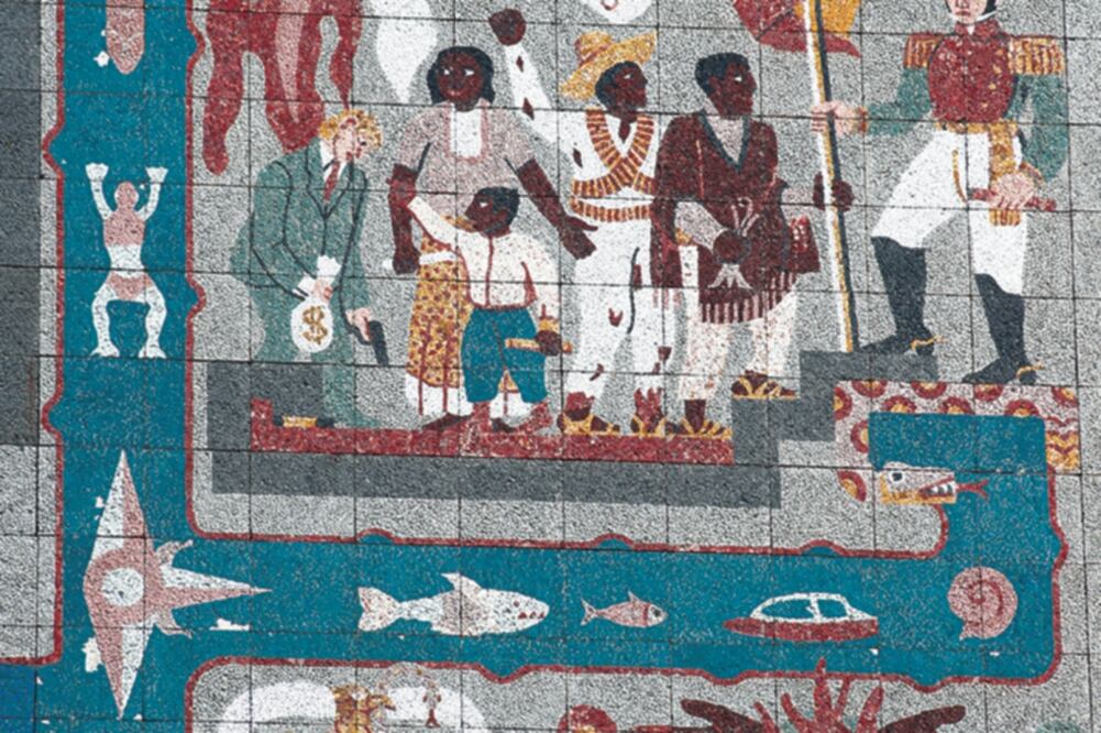 El Centro SCOP, sede de la SCT, cuenta en sus muros con 13 obras que abarcan 6 mil metros cuadrados (ARIEL OJEDA. EL UNIVERSAL)