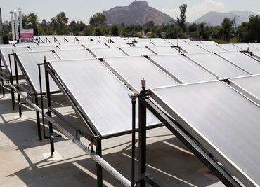 Instalan paneles solares en 10 hospitales