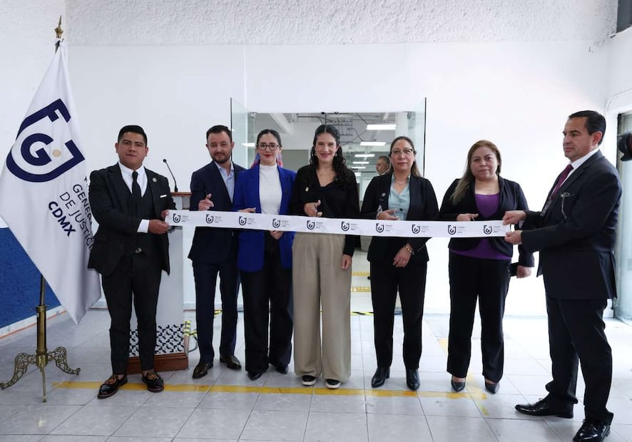 La ceremonia de reinauguración estuvo encabezada por la fiscal, Bertha Alcalde Luján. Foto: Especial