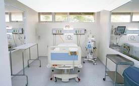Consultas medicas privadas aumentan sus precios por el declive del sistema de salud pública