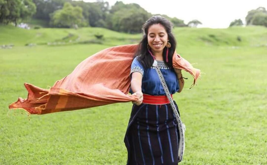 Con sus conciertos en París, Berlín y España, la cantante espera abrir las puestas a otros músicos mayas. Foto: Twitter / Sara Curruchich