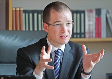 Hacen nuevo llamado a Anaya para definirse