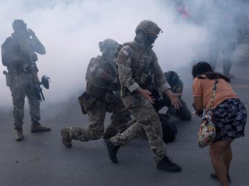 Juez de Chicago prohíbe que ICE realice arrestos en tribunales