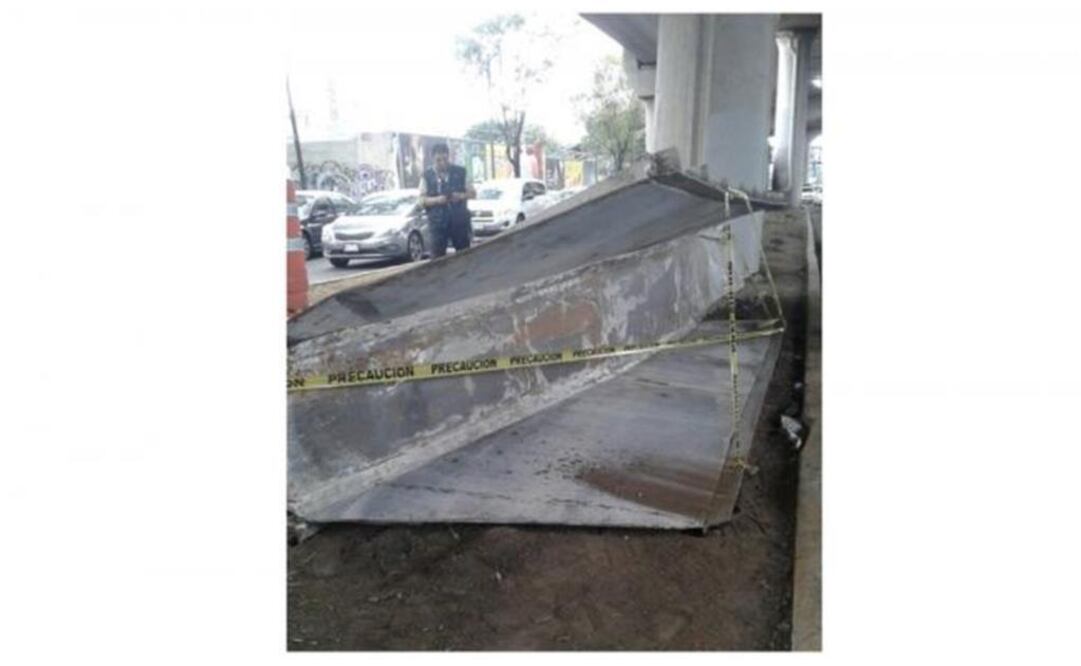 OHL descarta daños en segundo piso tras caída de estructura en Periférico