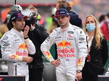 Checo Pérez a Verstappen tras el 'favor' de vencer a Hamilton: "Me debes unos tequilas"