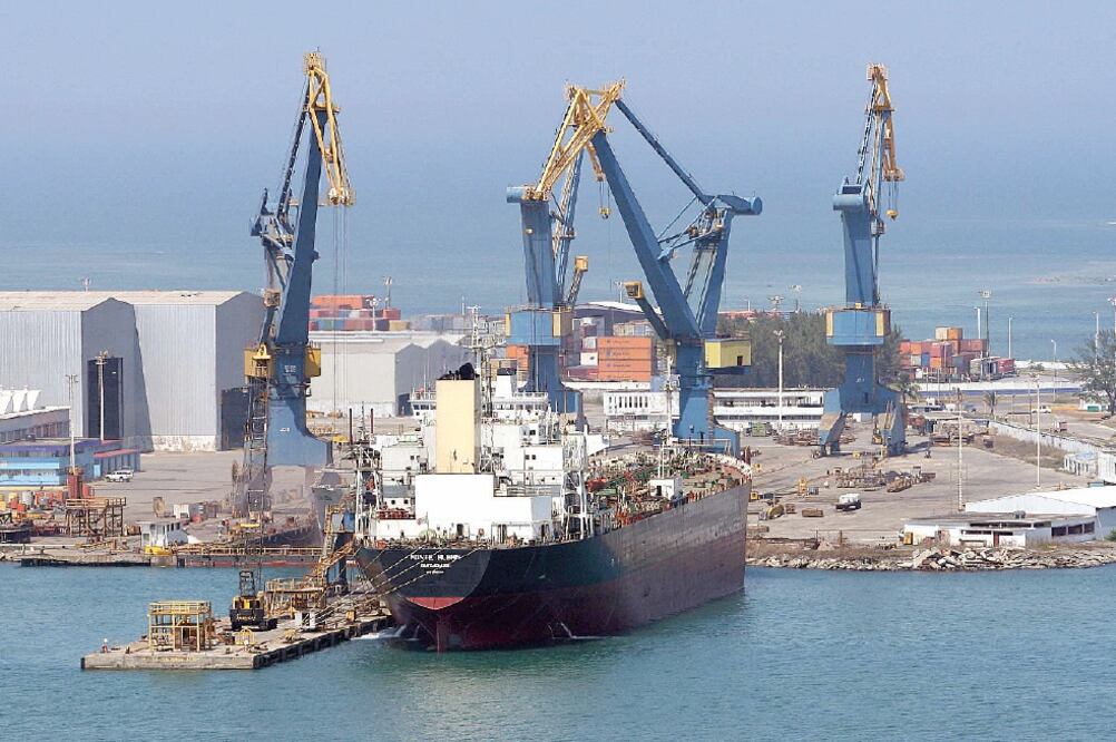 La Secretaría de Marina aseguró que mejorará la eficiencia en los puertos (ARCHIVO EL UNIVERSAL)