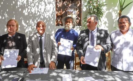 Apoya Francisco Toledo educación bilingüe en Oaxaca