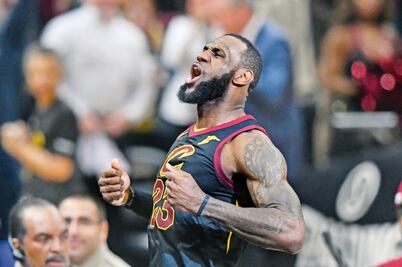 LeBron impone su ley en Cleveland