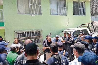 Desarma gobierno de Veracruz a policías de Alvarado; edil les da resorteras